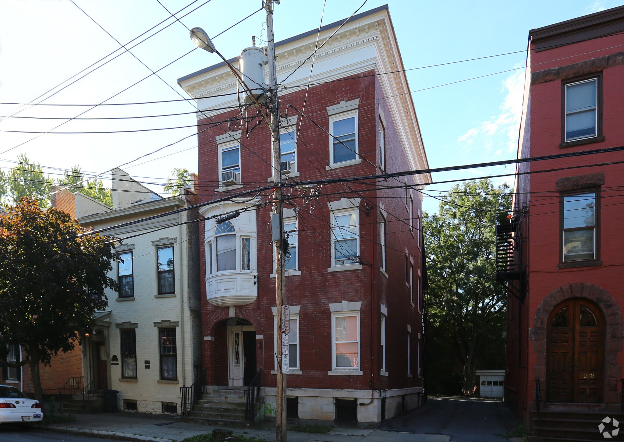 210 Union St, Schenectady, NY for sale Primary Photo- Image 1 of 1