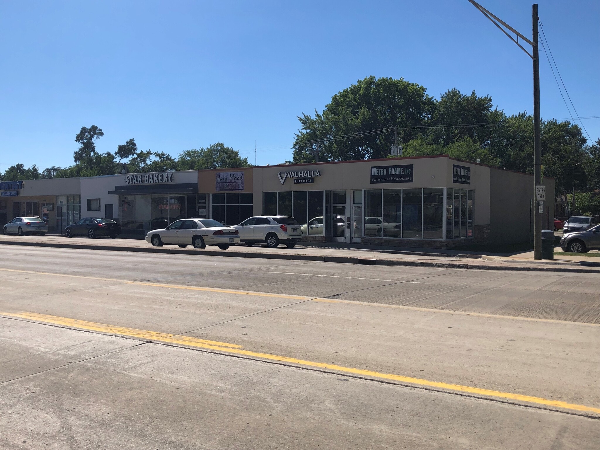 26031-26045 Coolidge Hwy, Oak Park, MI for lease Building Photo- Image 1 of 6