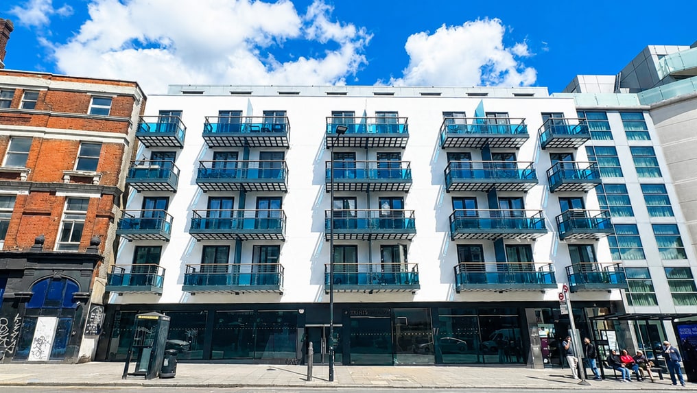 24-32 Kilburn High Rd, London for lease Primary Photo- Image 1 of 9