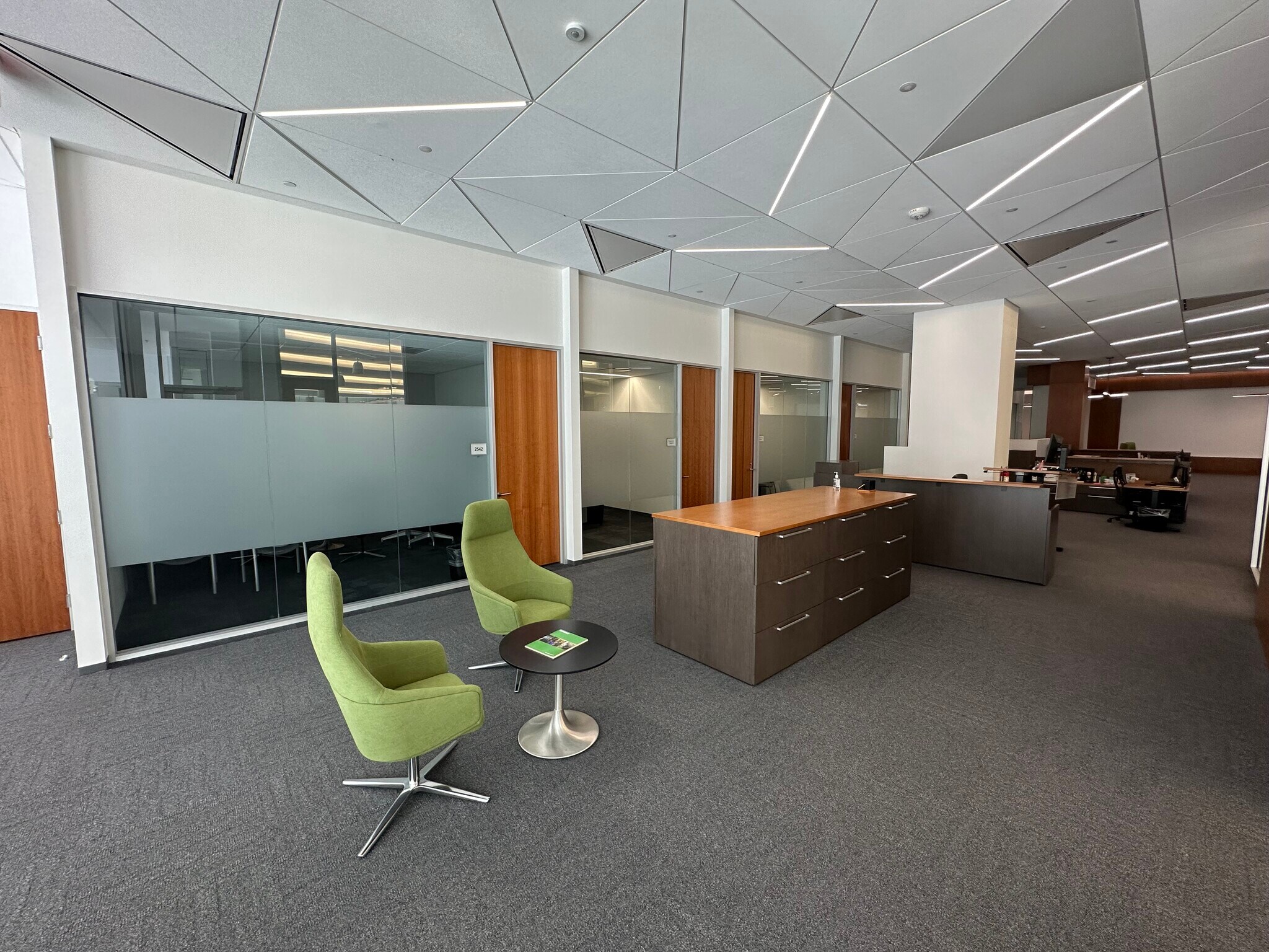 American Home Shield 150 Peabody Place Memphis Tn 38103 150 Peabody Pl, Memphis, TN 38103 - Office for Lease | LoopNet