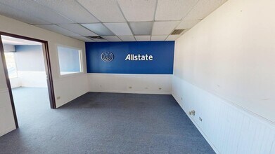 805-815 E Rand Rd, Arlington Heights, IL for lease Building Photo- Image 2 of 8