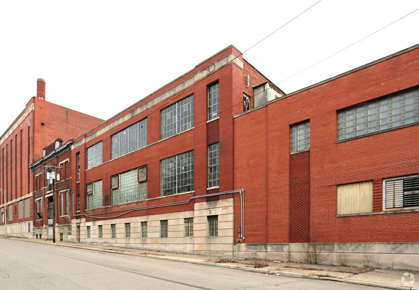 840 W 5th St, Cincinnati, OH for sale - Primary Photo - Image 1 of 1