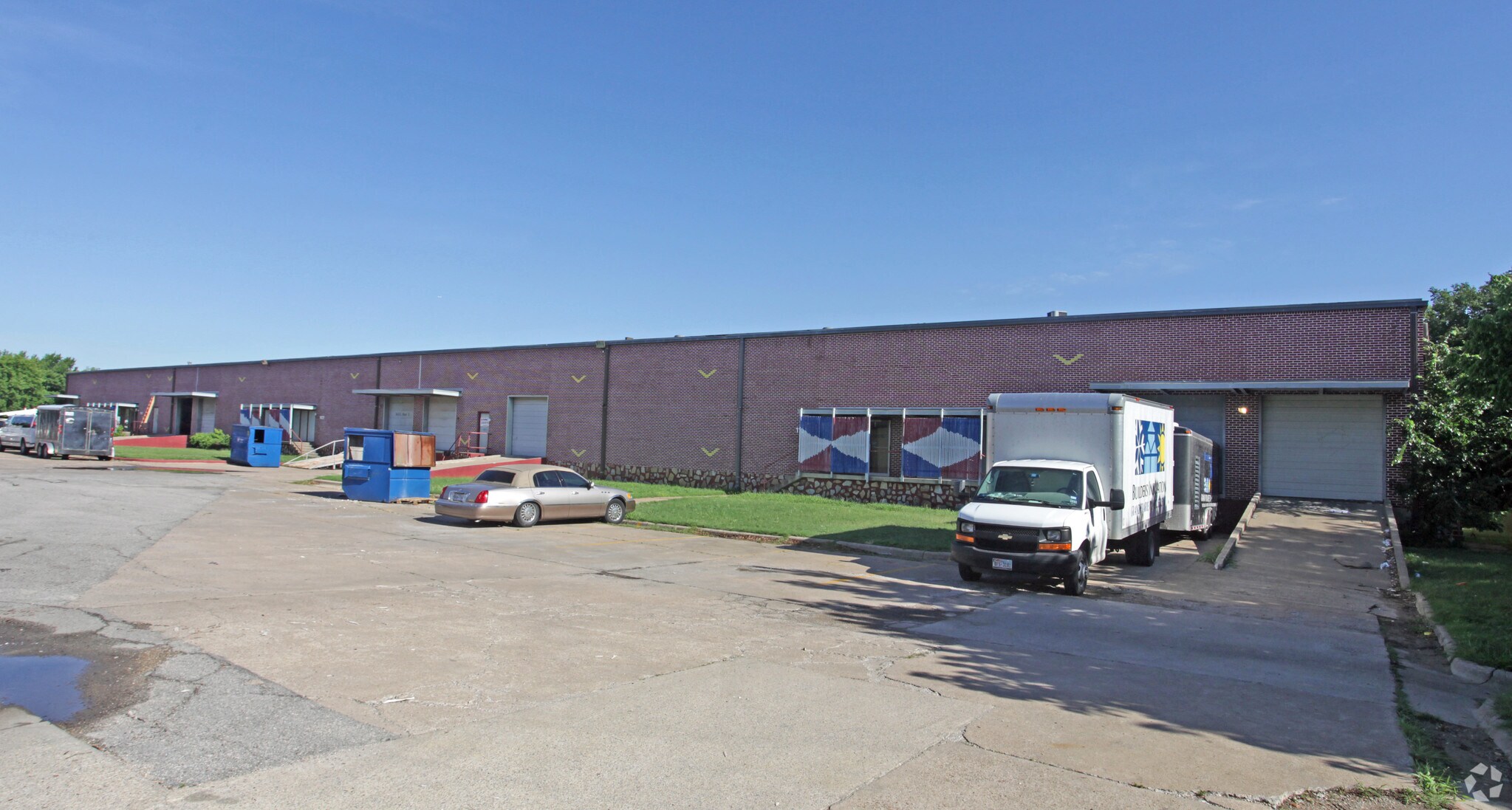 1127 E Avenue J, Grand Prairie, TX for sale Primary Photo- Image 1 of 1