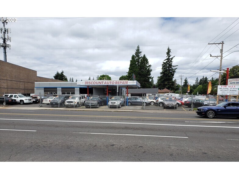 14741 SE Stark St, Portland, OR for sale - Building Photo - Image 1 of 1