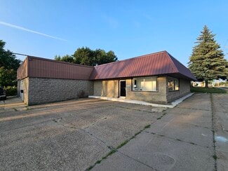 More details for 321 W Clifton St, Tomah, WI - Retail for Sale