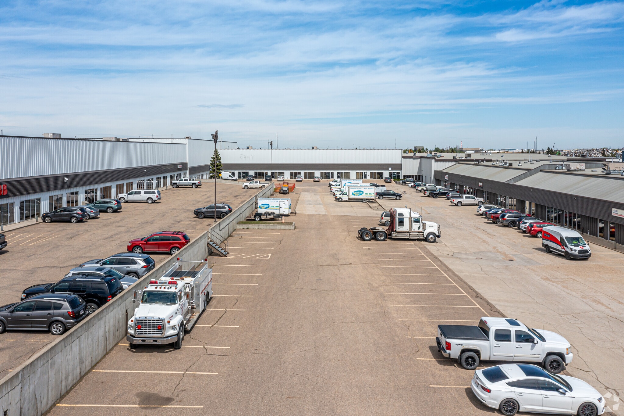 4604-4844 Eleniak Rd NW, Edmonton, AB for sale Primary Photo- Image 1 of 1