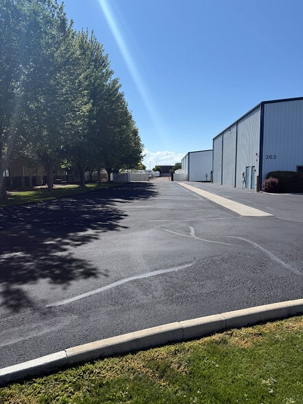 363 N Linder Rd, Meridian, ID for sale - Building Photo - Image 2 of 7