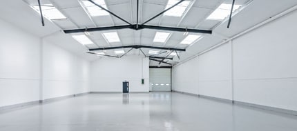 125 Brantwood Rd, London for lease Interior Photo- Image 1 of 2