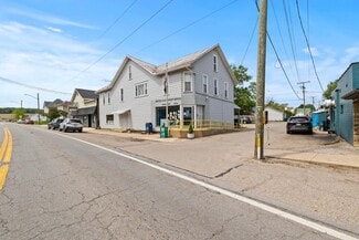 More details for 23359 Coshocton Rd, Howard, OH - Retail for Sale