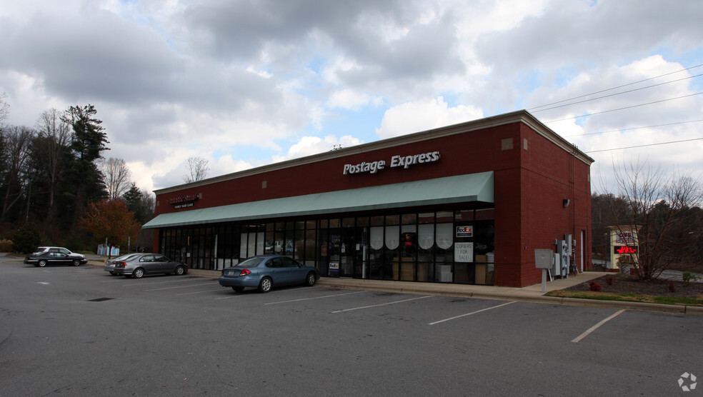 511 Smokey Park Hwy, Candler, NC for lease - Building Photo - Image 2 of 9