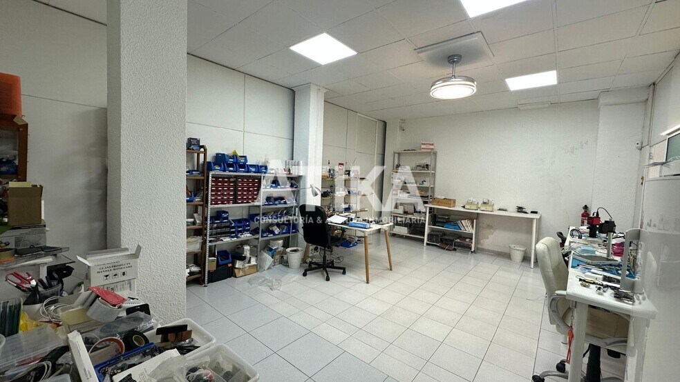 Retail in Ontinyent for lease - Building Photo - Image 2 of 9