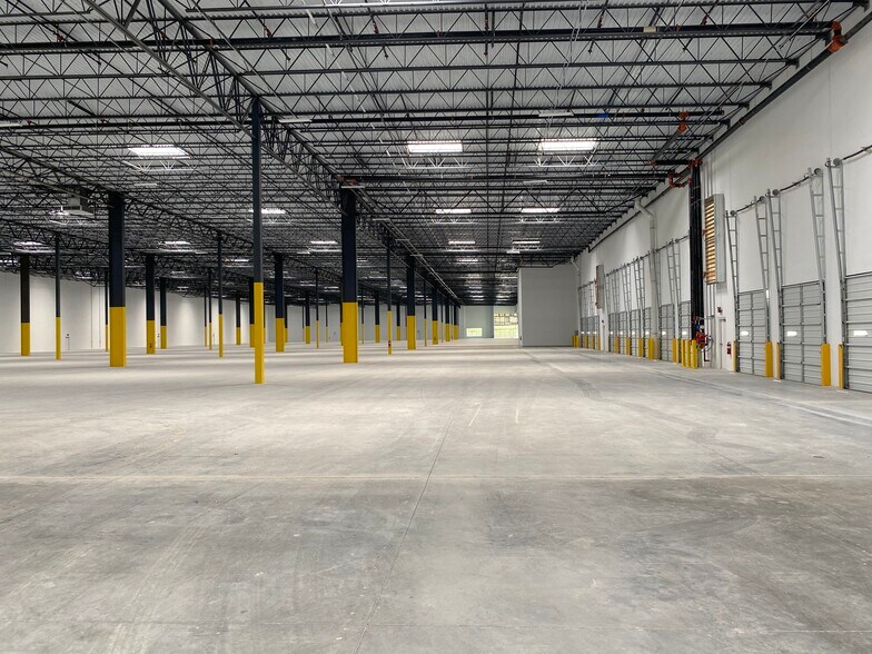 14625 Campo Del Sol Rd, Buda, TX for sale - Interior Photo - Image 1 of 1