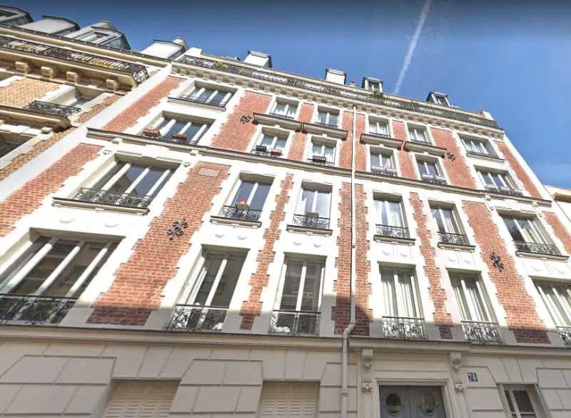 Office in Paris for lease Building Photo- Image 1 of 4