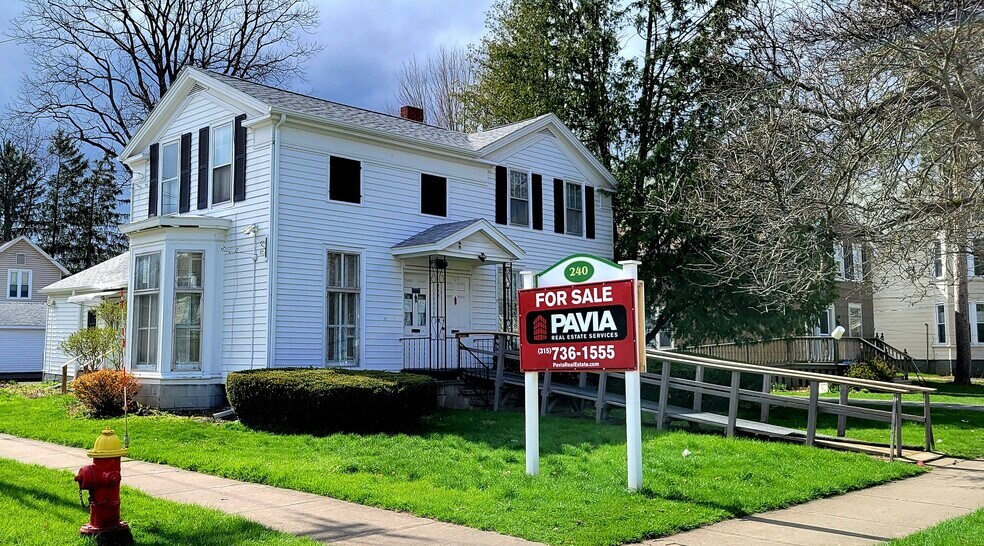 240 Broad St, Oneida, NY for sale - Building Photo - Image 1 of 1