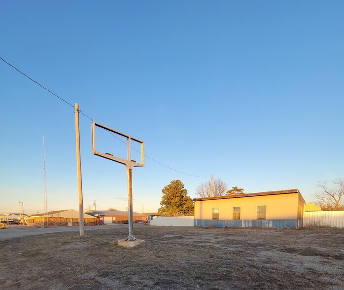 104 US-277 Hwy, Fletcher, OK for sale - Primary Photo - Image 1 of 8