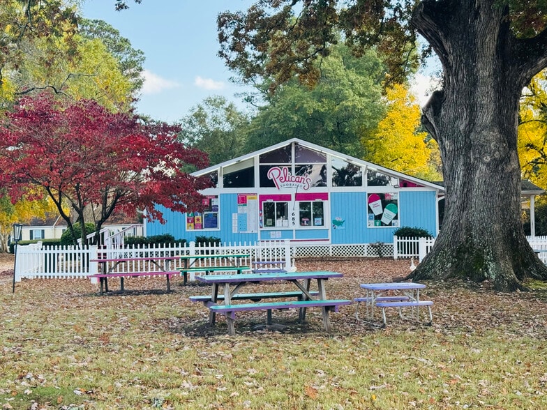 685 N Jeff Davis Dr, Fayetteville, GA for sale - Building Photo - Image 1 of 13