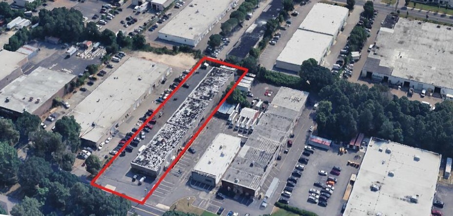 1625 Sycamore Ave, Bohemia, NY for sale - Building Photo - Image 3 of 3