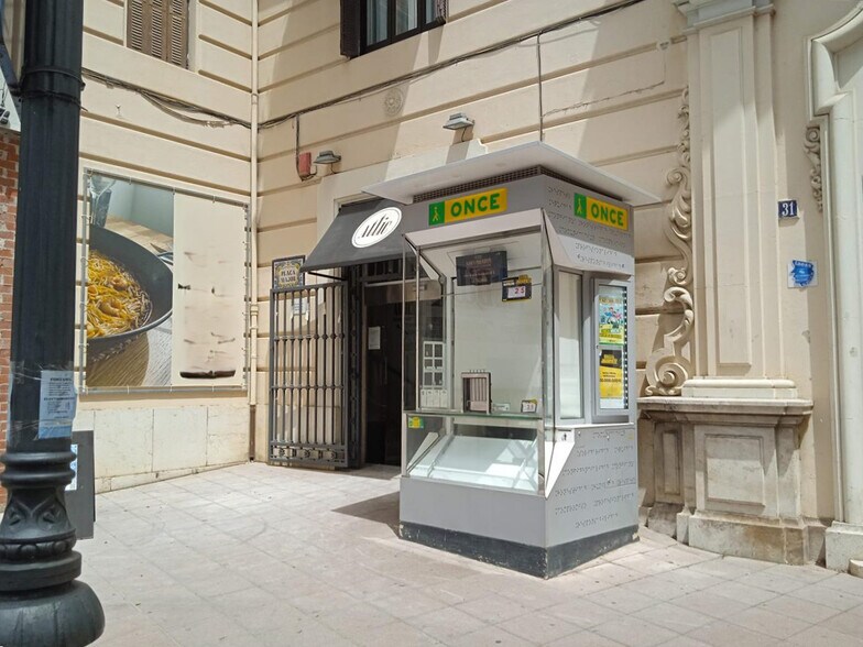 Carrer Benito Pérez Galdós, Alzira, Valencia for sale - Building Photo - Image 2 of 3