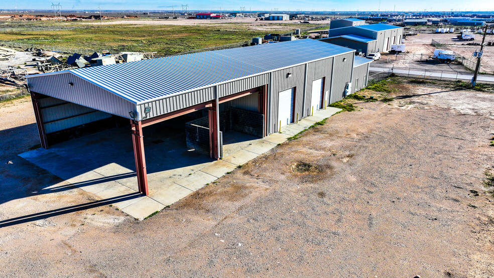 3201 N County Road 1107, Midland, TX for lease - Building Photo - Image 3 of 15