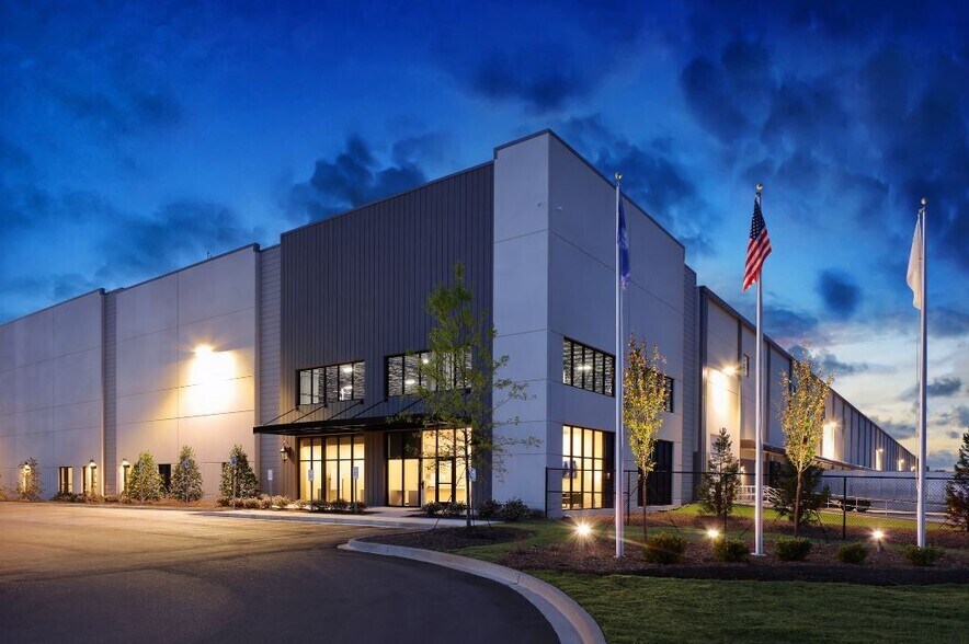 160 Smith Farms Pky, Greer, SC for sale Primary Photo- Image 1 of 1