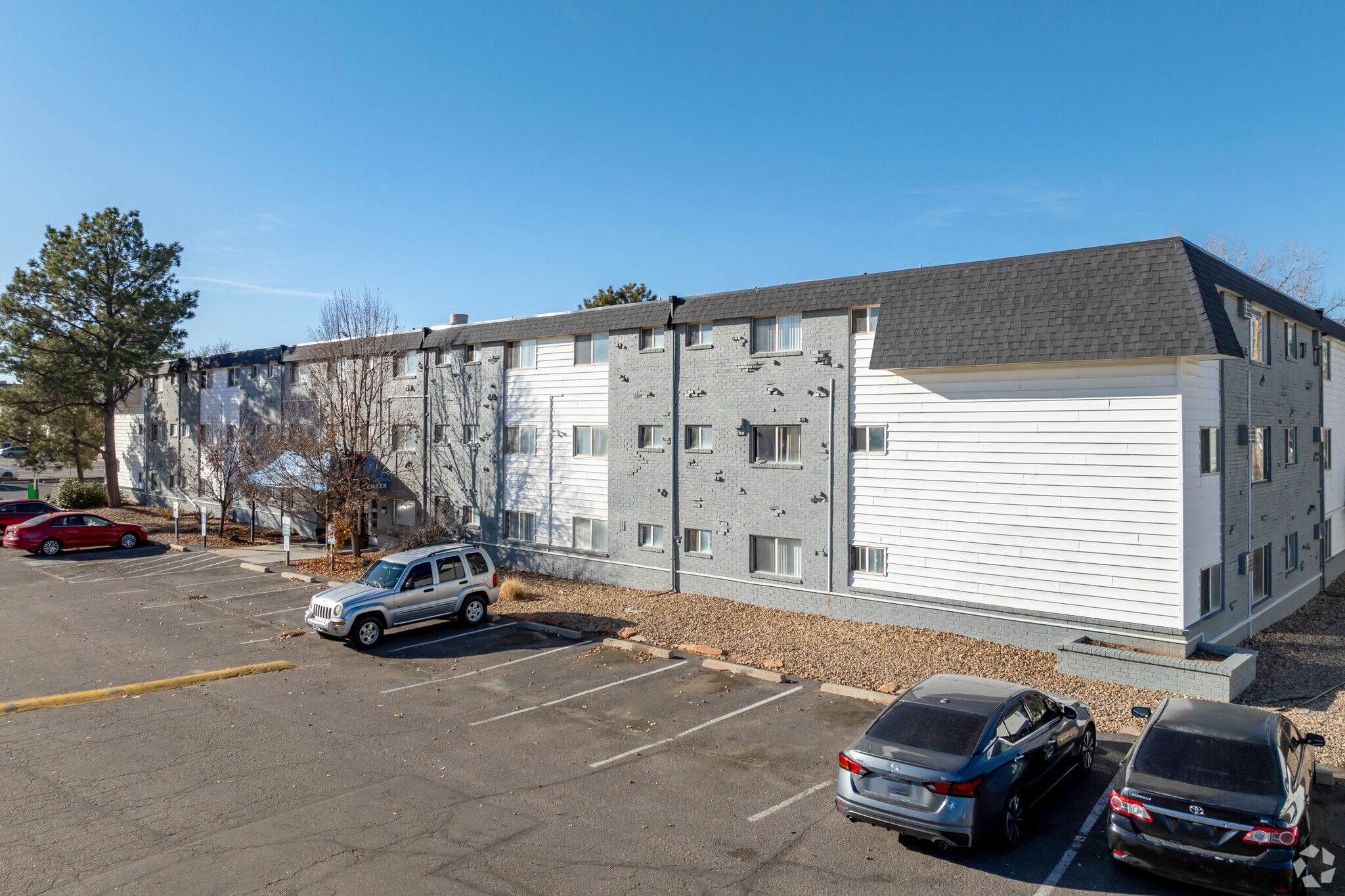 10785 E Exposition Ave, Aurora, CO for sale Primary Photo- Image 1 of 23