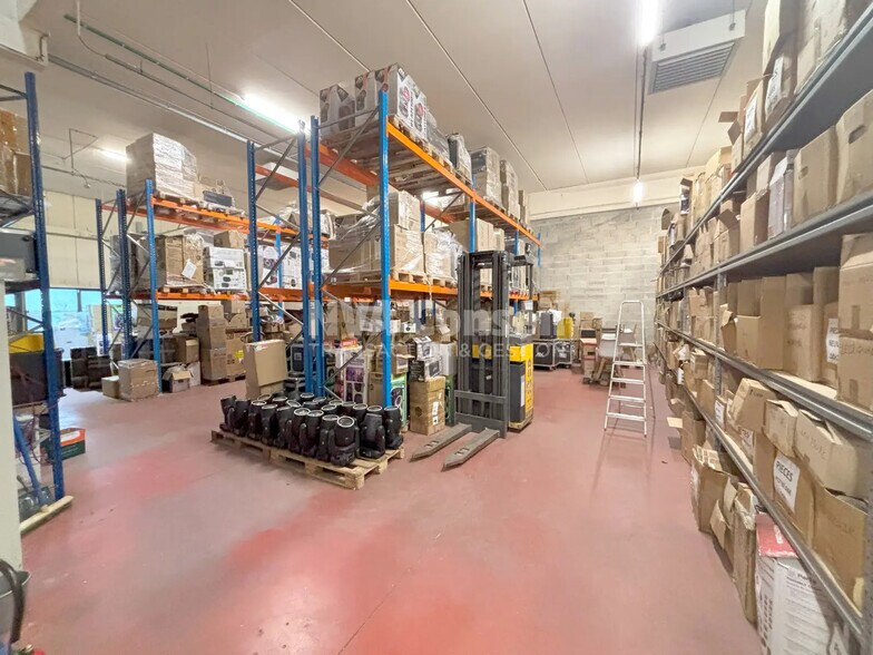 7 Rue René Cassin, Herblay-sur-Seine for lease - Interior Photo - Image 3 of 20