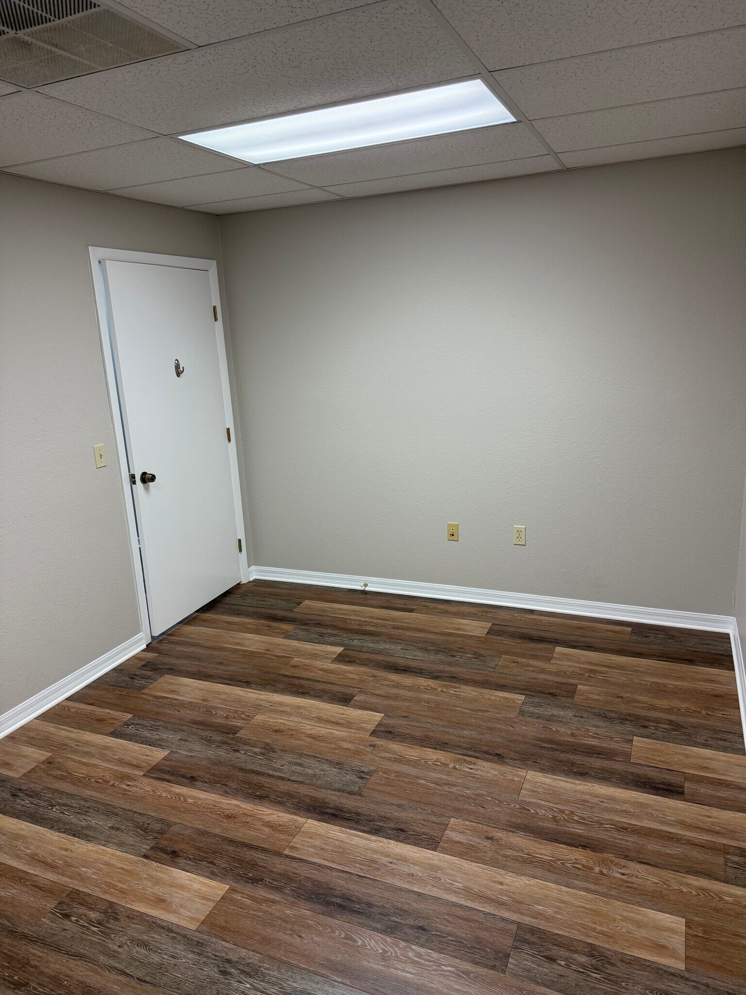 5304 S Florida Ave, Lakeland, FL for lease Interior Photo- Image 1 of 2