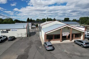 Limit Out Warehouse - Retail Space