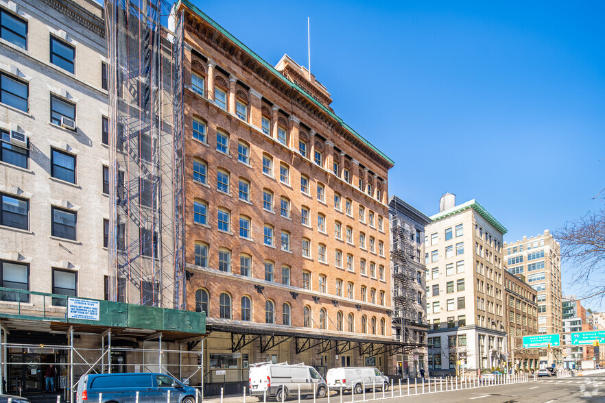 169-175 Hudson St, New York, NY for lease - Primary Photo - Image 1 of 6