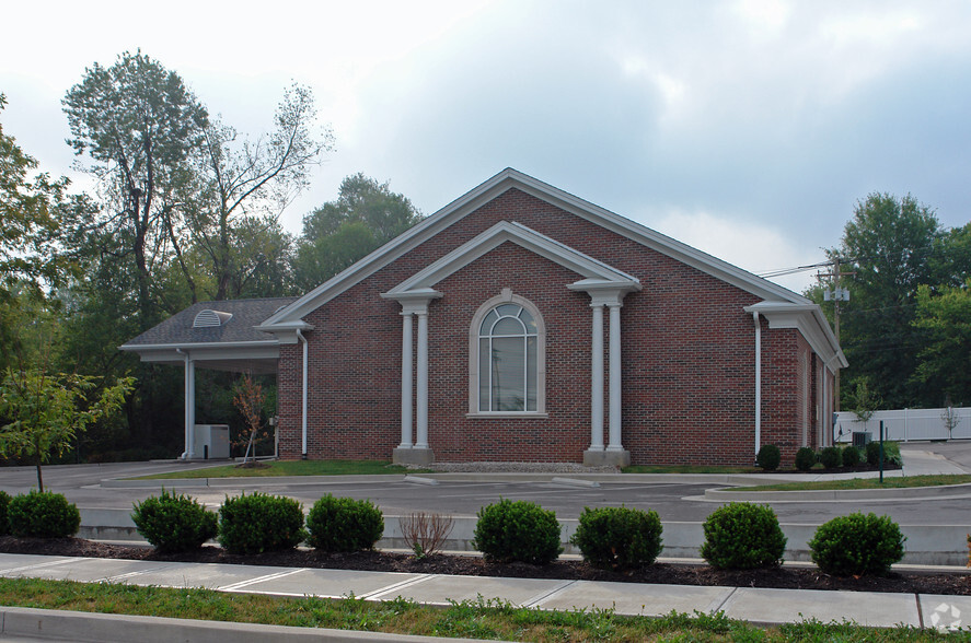 3098 Harrodsburg Rd, Lexington, KY for lease - Building Photo - Image 2 of 3