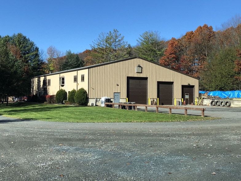 21 Allen Ln, Bloomingburg, NY for sale - Primary Photo - Image 1 of 1