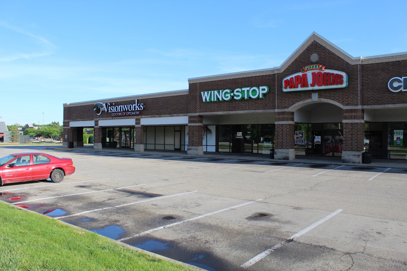 45014675 Outer Loop, Louisville, KY 40219