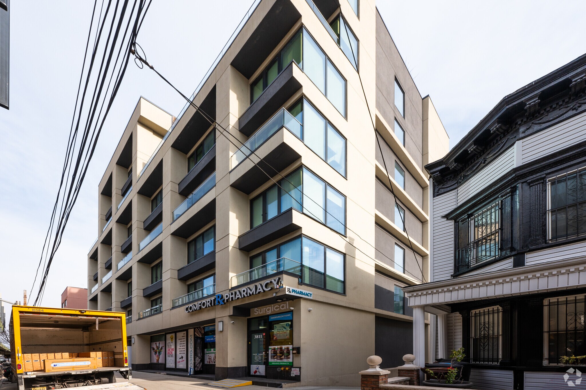 3811 31st St, Long Island City, NY for sale Primary Photo- Image 1 of 1