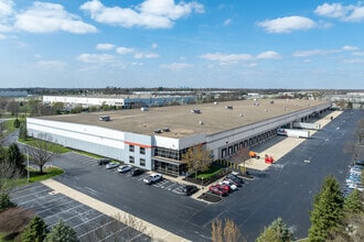 5920 Green Pointe Dr S, Groveport, OH - AERIAL  map view