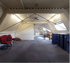 16 Kirkgate, Batley for lease Interior Photo- Image 1 of 4