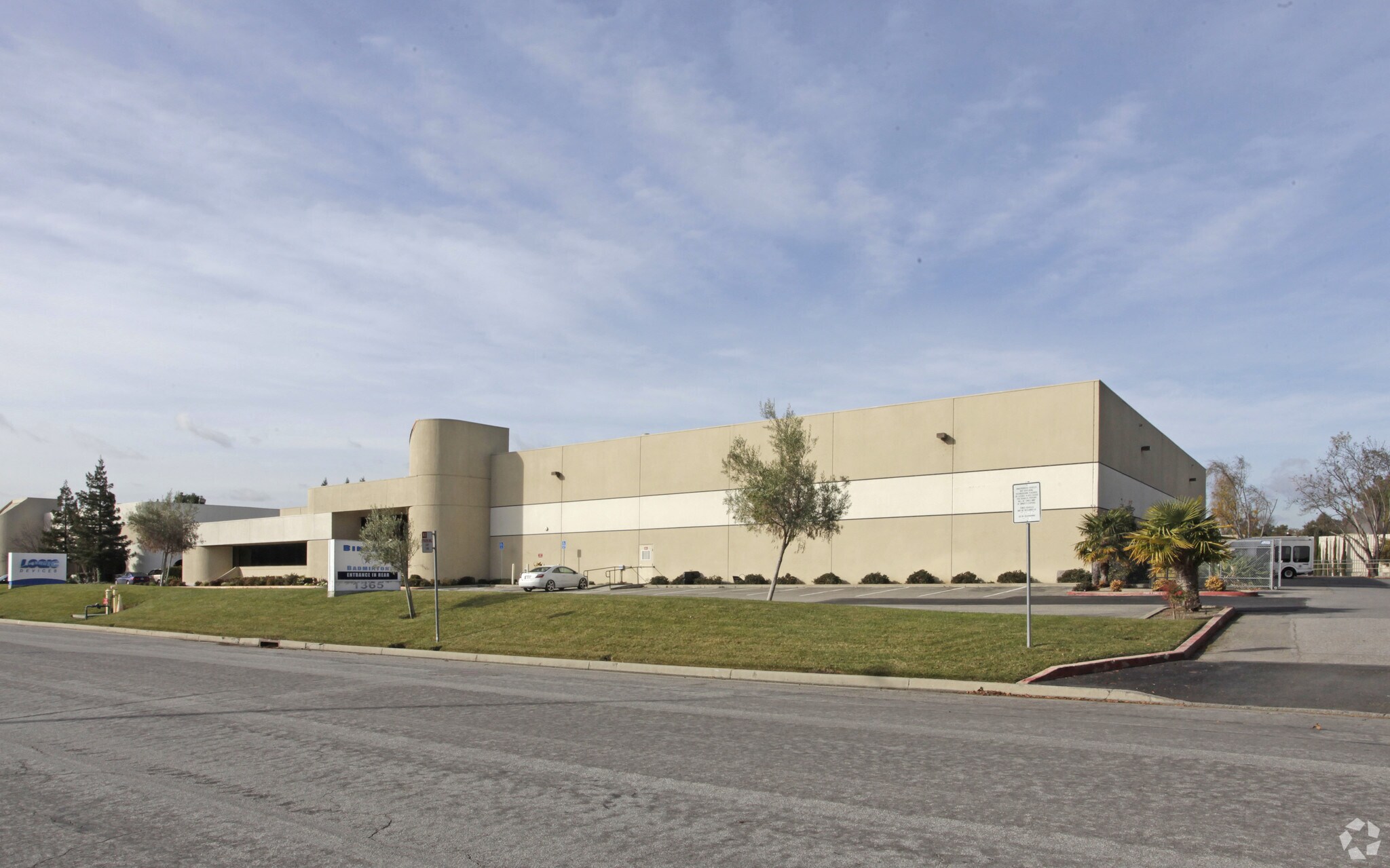 1365-1375 Geneva Dr, Sunnyvale, CA for lease Primary Photo- Image 1 of 5