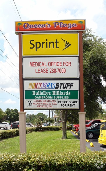 230-240 S Wickham Rd, West Melbourne, FL for lease - Building Photo - Image 3 of 5