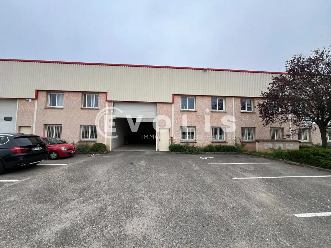 Office in Chassieu for lease Building Photo- Image 1 of 9