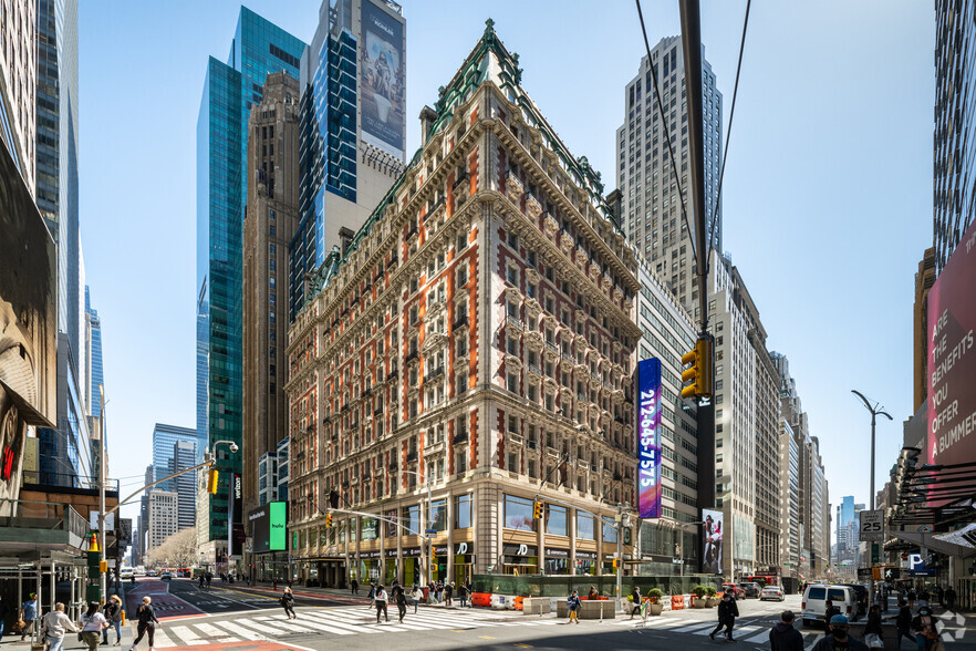 1466 Broadway, New York, NY for sale - Primary Photo - Image 1 of 1