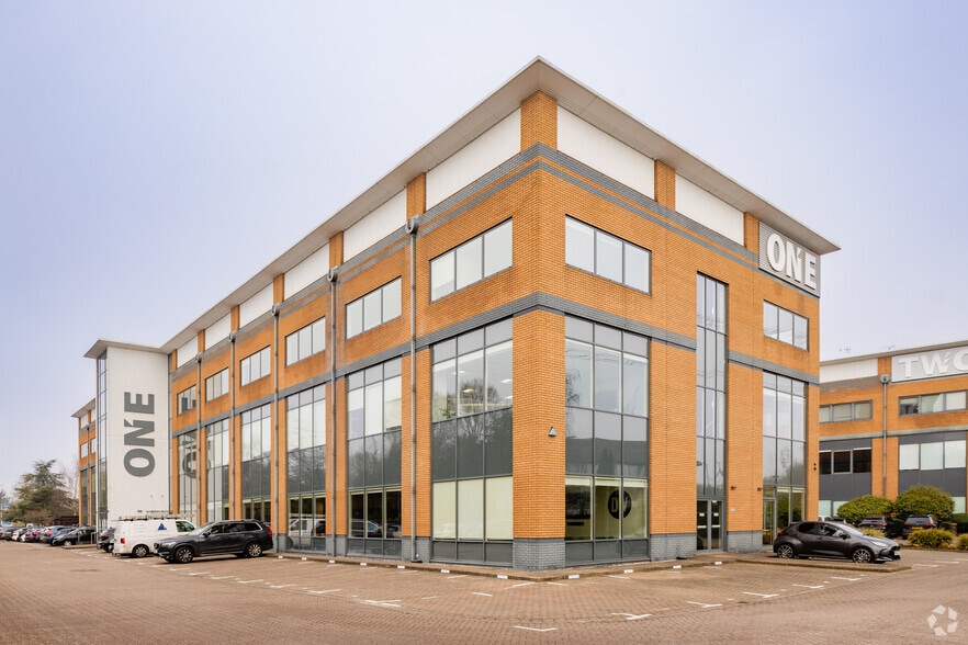 1 Waterside Dr, Reading for lease - Primary Photo - Image 2 of 3