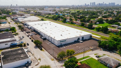 1300-1350 NW 74th St, Miami, FL for lease Interior Photo- Image 2 of 10