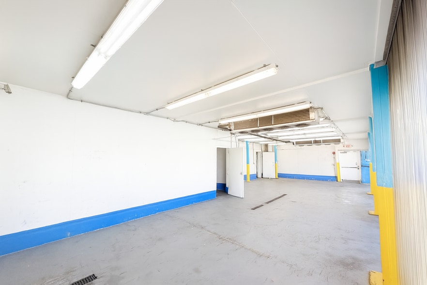 310-312 Northern Ave, Boston, MA for sale - Building Photo - Image 3 of 27