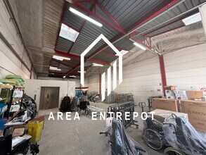 116 Boulevard de la Pomme, Marseille for lease Interior Photo- Image 2 of 4