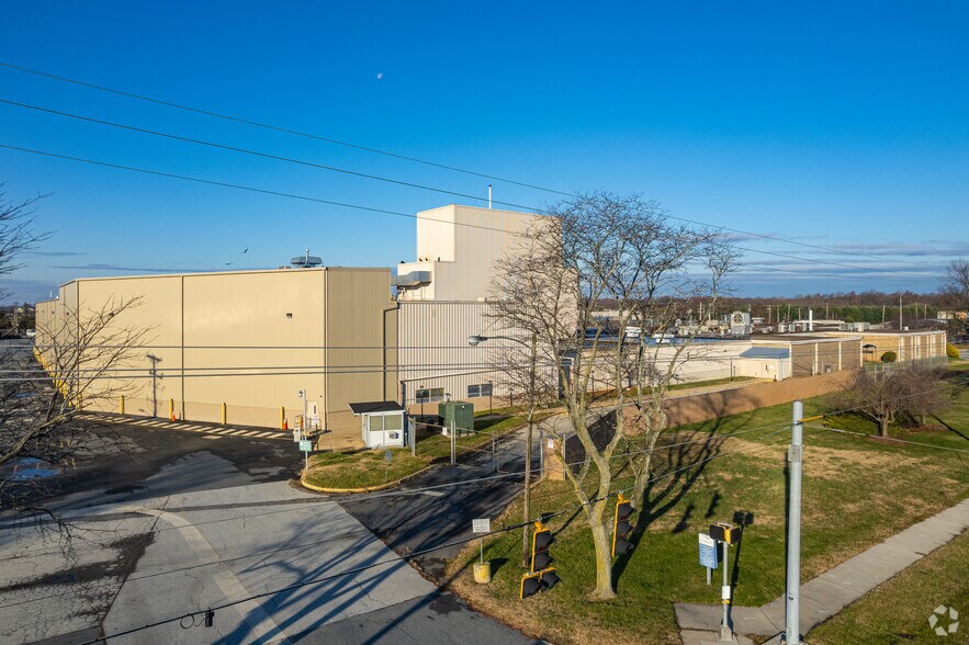 700 N Broad St, Middletown, DE for lease - Building Photo - Image 2 of 8