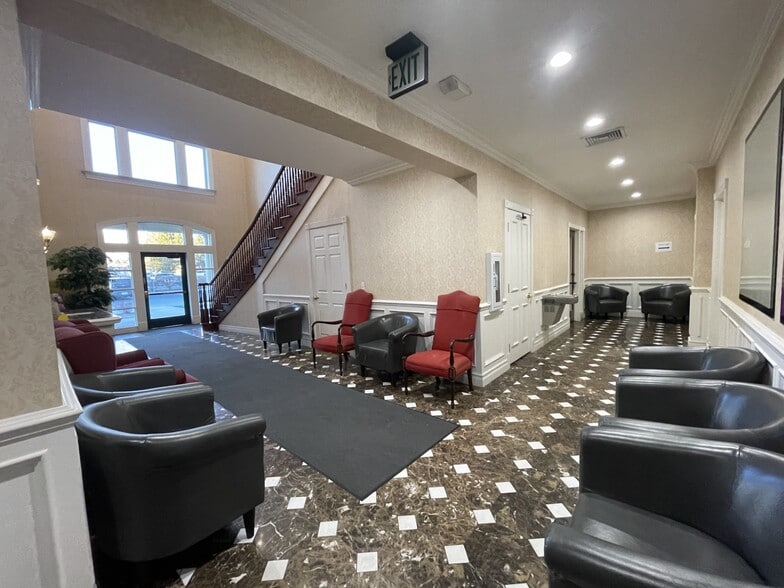 3650 N University Ave, Provo, UT for lease - Interior Photo - Image 3 of 22