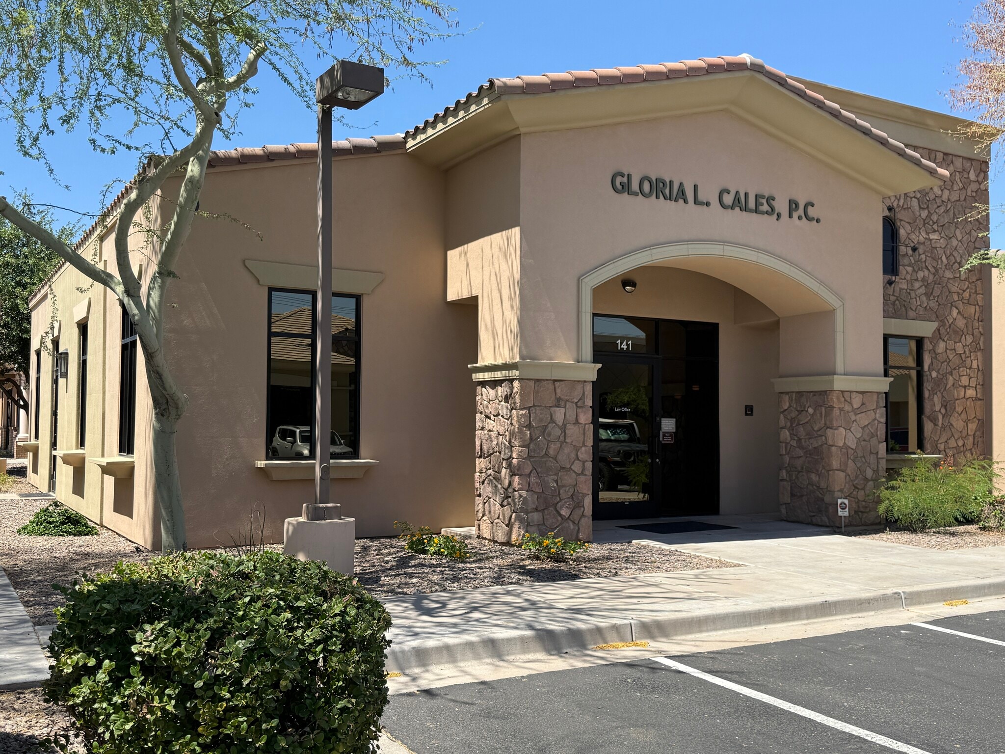16515 S 40th St, Phoenix, AZ for lease Interior Photo- Image 1 of 9