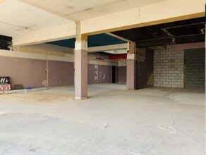 Osbourne St, Grimsby for lease Interior Photo- Image 1 of 2
