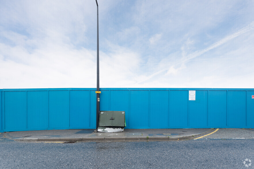 A2 Aytan Park, London for lease - Building Photo - Image 3 of 3