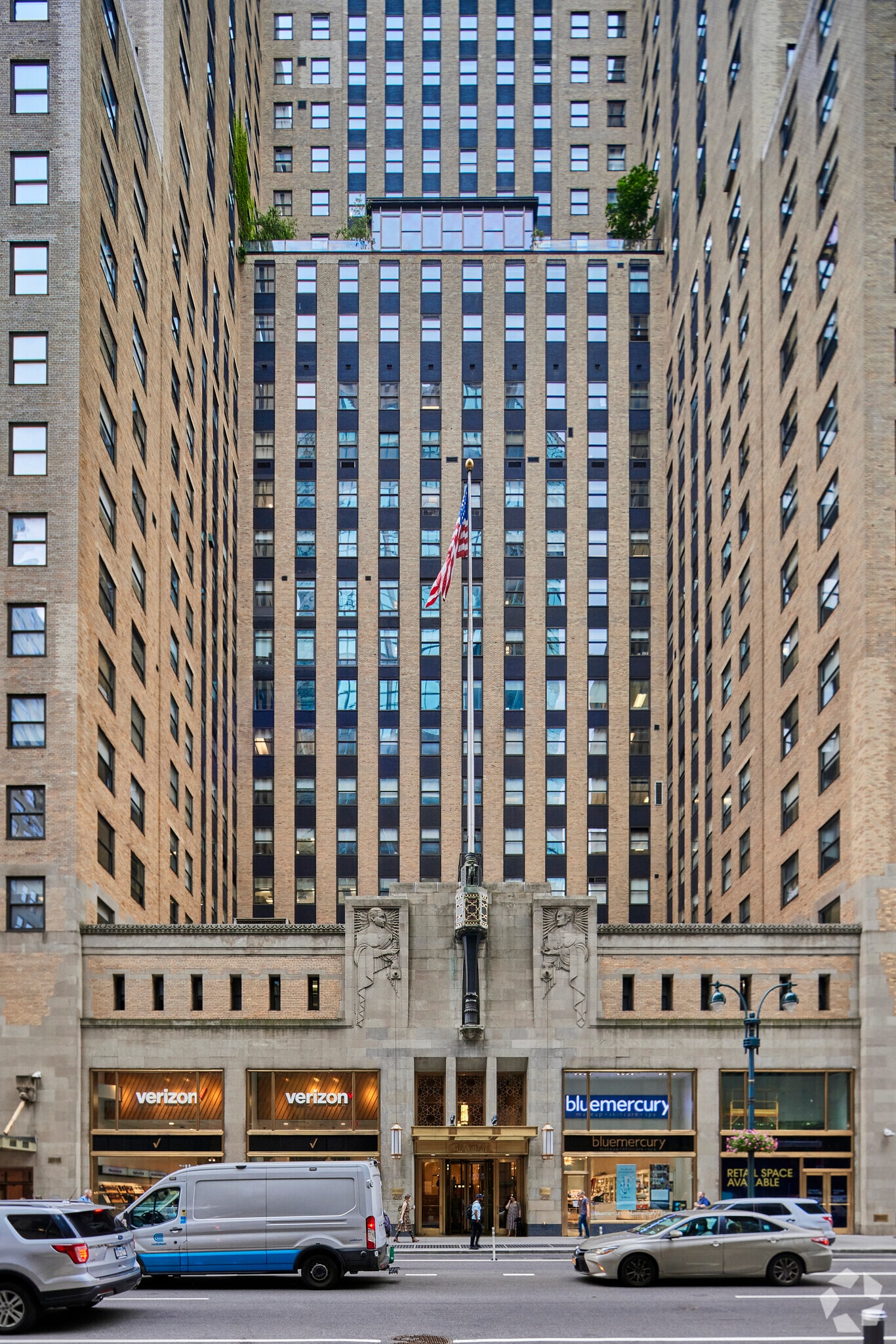 European Wax Center 360 Lexington Ave New York Ny 10017 420 Lexington Ave, New York, NY 10170 - Graybar Building | LoopNet