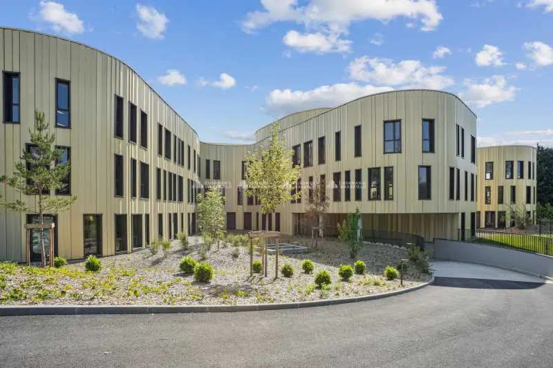 370 Rue Sans Souci, Limonest for lease Building Photo- Image 1 of 4